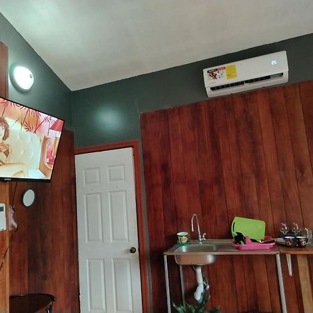 Sura House Corcovado Surinico Room With Ac Puerto Jimenez Bagian luar foto